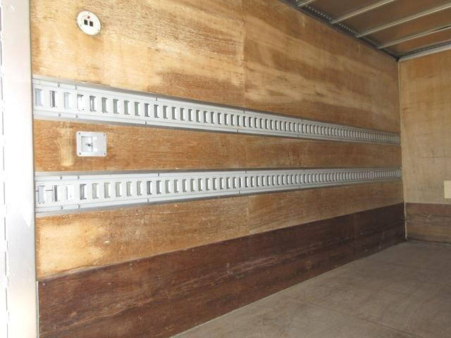 トヨタダイナパネルバン小型（2t・3t）[写真17]