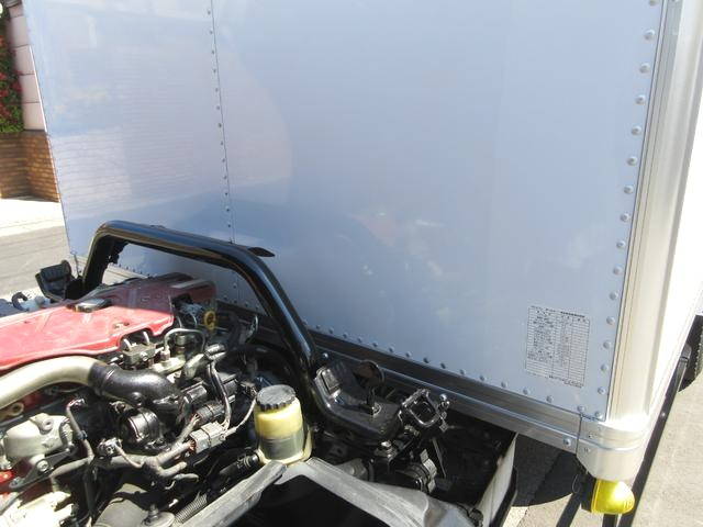 トヨタダイナパネルバン小型（2t・3t）[写真32]