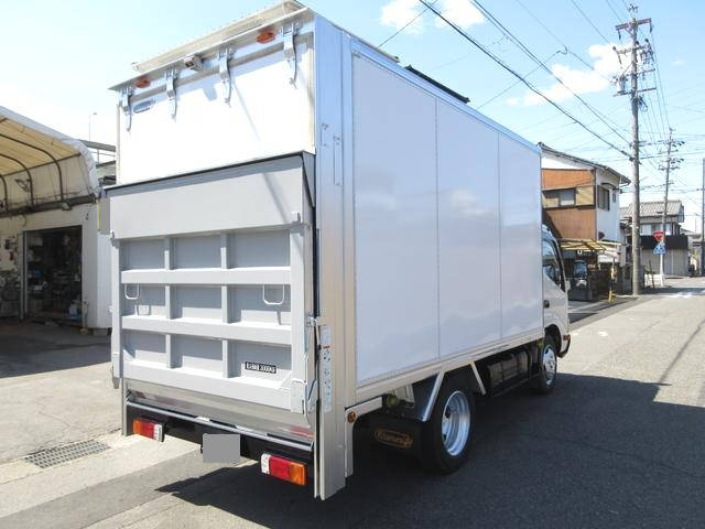 トヨタダイナパネルバン小型（2t・3t）[写真04]