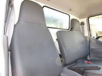 日野デュトロアルミバン小型（2t・3t）[写真11]