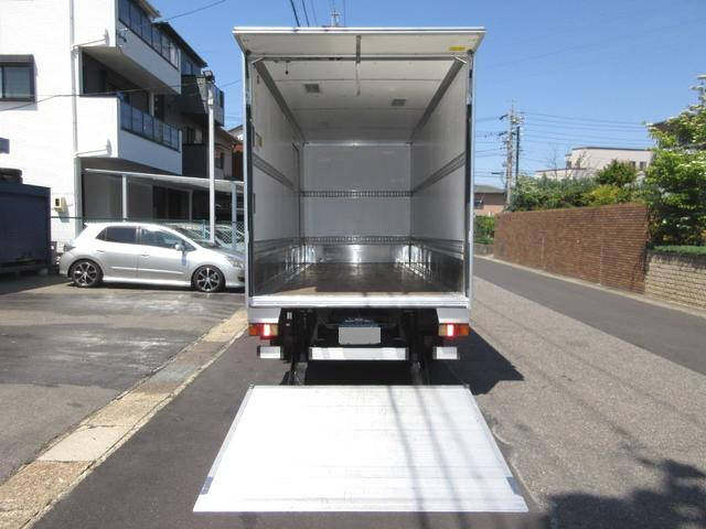 日野デュトロアルミバン小型（2t・3t）[写真18]