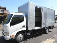 日野デュトロアルミバン小型（2t・3t）[写真03]