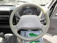 日野デュトロアルミバン小型（2t・3t）[写真22]