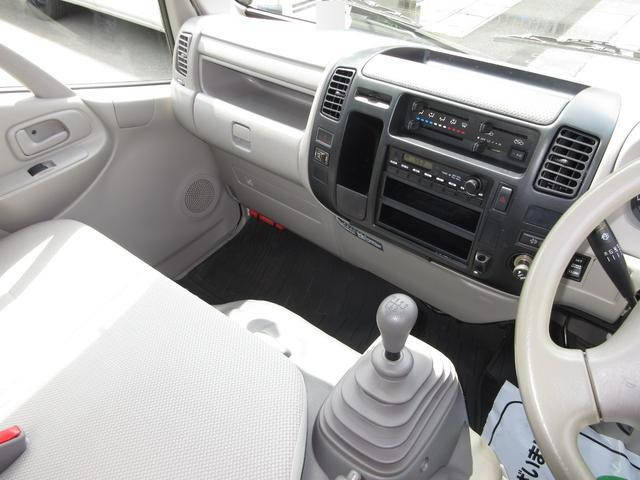 日野デュトロアルミバン小型（2t・3t）[写真40]