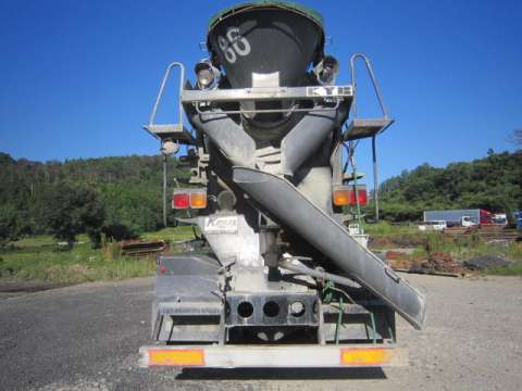 UDトラックスビッグサムミキサー車（コンクリートミキサー）大型（10t）[写真02]