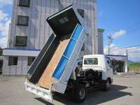 三菱ふそうファイターダンプ中型（4t）[写真02]