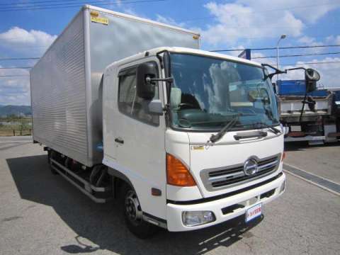 日野レンジャーアルミバン中型（4t）[写真01]