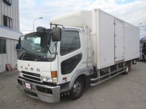 三菱ふそうファイター冷凍車（冷蔵車）中型（4t）[写真01]
