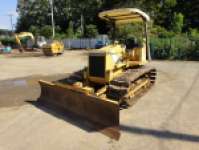 三菱重工ブルドーザー[写真01]