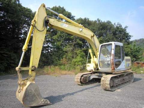 住友ユンボ（バックホー）SH120 [写真01]