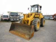 CATタイヤショベル（ホイルローダー）[写真01]