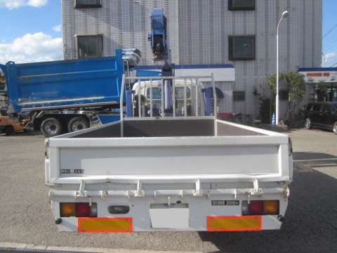 三菱ふそうキャンターセルフクレーン5段小型（2t・3t）[写真02]