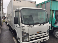 いすゞエルフアルミバン小型（2t・3t）[写真01]