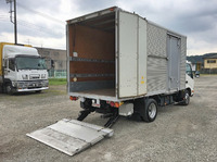 日野デュトロアルミバン小型（2t・3t）[写真02]