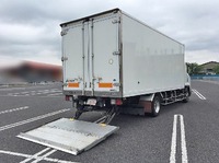 いすゞフォワード冷凍車（冷蔵車）中型（4t）[写真02]