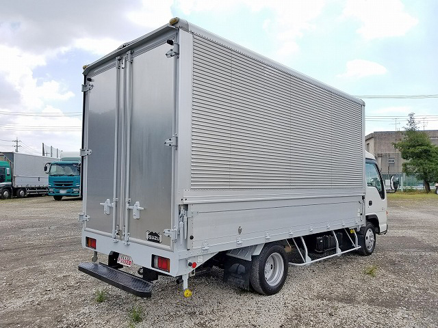 いすゞエルフアルミウイング小型（2t・3t）[写真02]