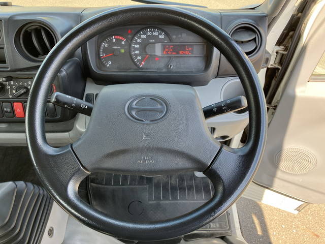 日野デュトロ平ボディ小型（2t・3t）[写真36]