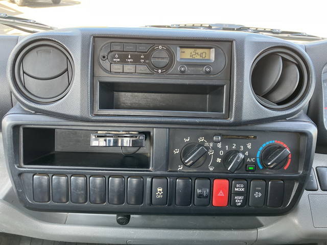 日野デュトロ平ボディ小型（2t・3t）[写真37]