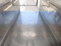 日野デュトロパネルバン小型（2t・3t）[写真17]