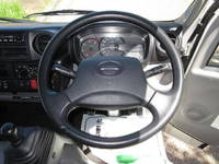 日野デュトロパネルバン小型（2t・3t）[写真28]