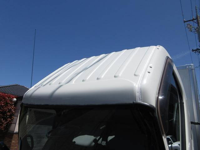 日野デュトロパネルバン小型（2t・3t）[写真30]