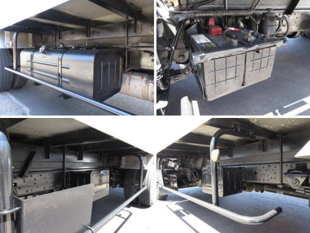 日野デュトロパネルバン小型（2t・3t）[写真33]