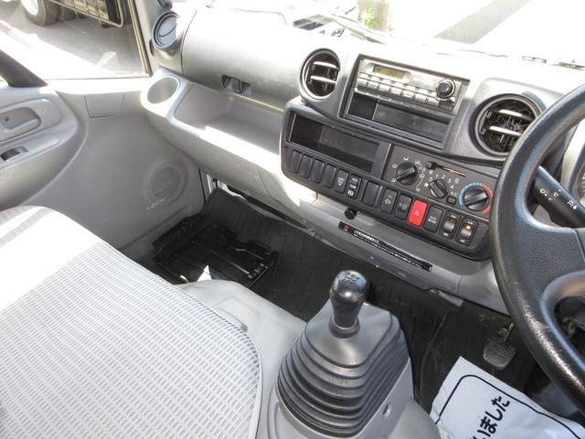 日野デュトロパネルバン小型（2t・3t）[写真36]