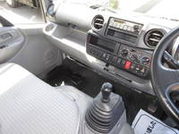 日野デュトロパネルバン小型（2t・3t）[写真37]