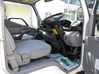 日野デュトロパネルバン小型（2t・3t）[写真38]