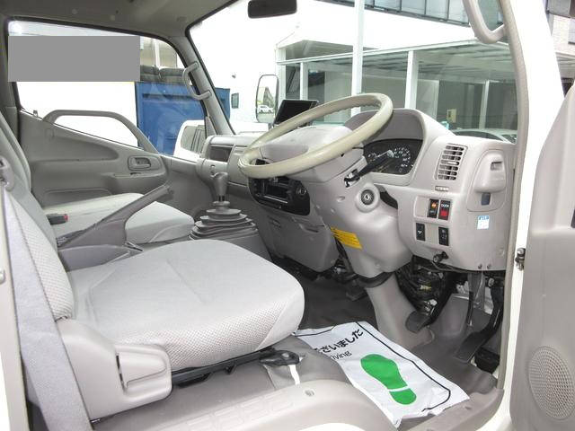 トヨタダイナパネルバン小型（2t・3t）[写真09]