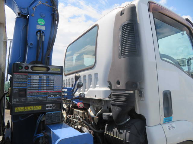 いすゞフォワードクレーン4段中型（4t）[写真14]