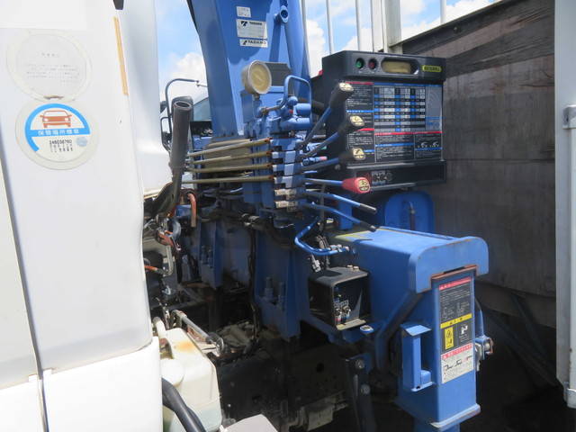 いすゞフォワードクレーン4段中型（4t）[写真08]