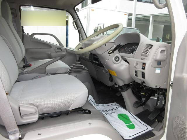 トヨタダイナアルミバン小型（2t・3t）[写真11]