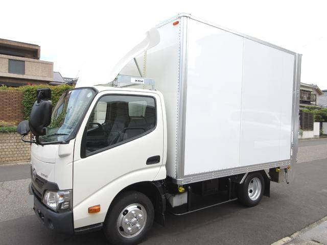 トヨタダイナパネルバン小型（2t・3t）[写真03]