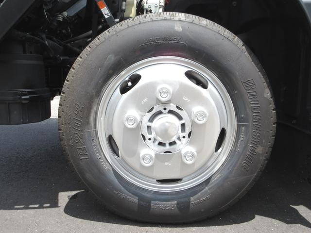 トヨタダイナパネルバン小型（2t・3t）[写真32]