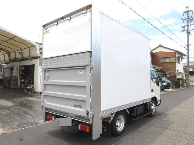 トヨタダイナパネルバン小型（2t・3t）[写真05]