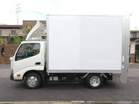 トヨタダイナパネルバン小型（2t・3t）[写真09]