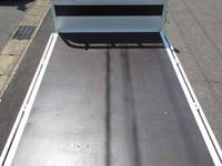 トヨタトヨエース平ボディ小型（2t・3t）[写真19]