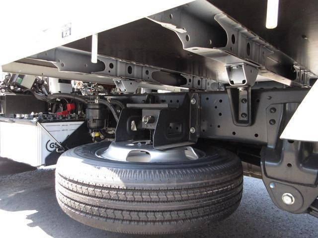 トヨタトヨエース平ボディ小型（2t・3t）[写真33]