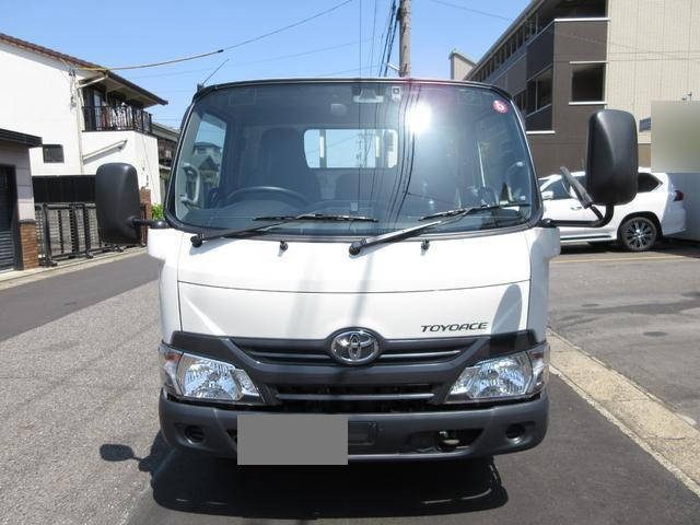 トヨタトヨエース平ボディ小型（2t・3t）[写真05]
