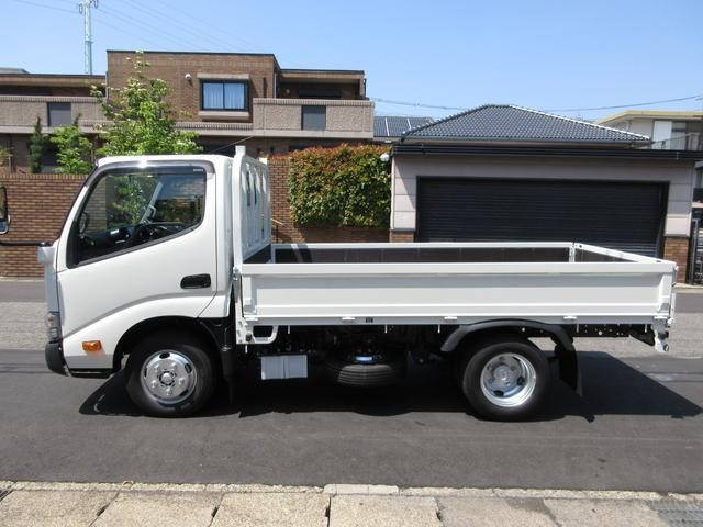 トヨタトヨエース平ボディ小型（2t・3t）[写真07]