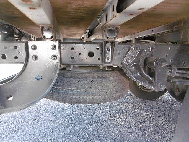 日野デュトロ平ボディ小型（2t・3t）[写真16]