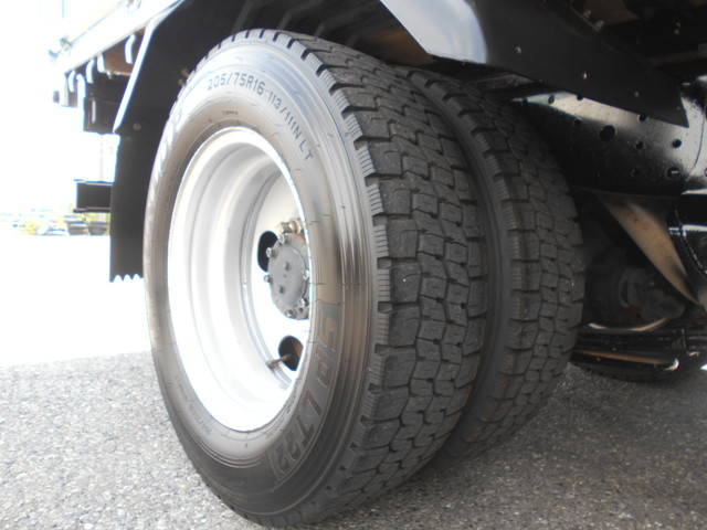 日産アトラス平ボディ小型（2t・3t）[写真23]