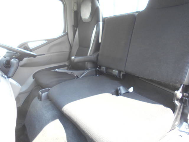 日産アトラス平ボディ小型（2t・3t）[写真27]