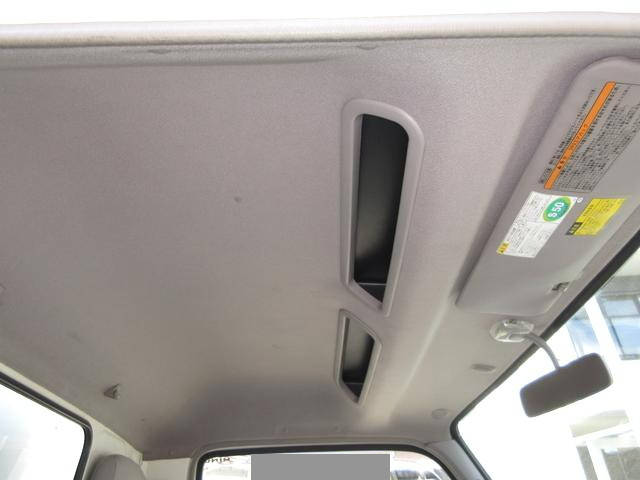 日野デュトロアルミバン小型（2t・3t）[写真10]