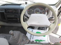 日野デュトロアルミバン小型（2t・3t）[写真12]