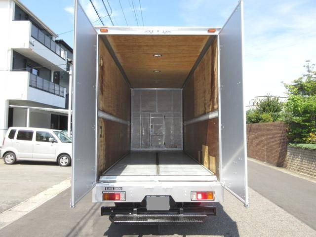 日野デュトロアルミバン小型（2t・3t）[写真15]