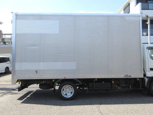 日野デュトロアルミバン小型（2t・3t）[写真06]