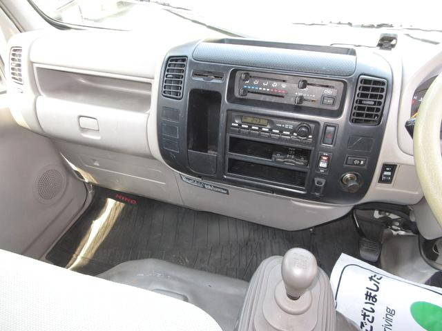 日野デュトロアルミバン小型（2t・3t）[写真07]