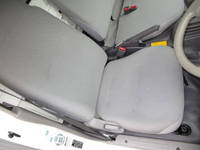 日野デュトロアルミバン小型（2t・3t）[写真19]